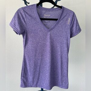 Reebok Women’s Extra Small T Shirt WOMEN’S CLOSEOUT